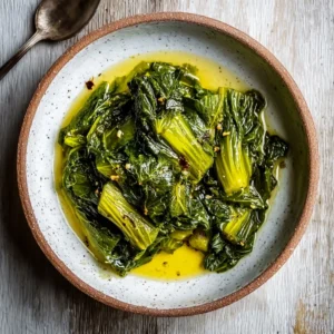 Quick and Easy Pickled Mustard Greens for Flavorful Dishes