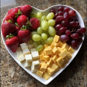 Valentine’s Fruit and Cheese Platter: 15-Minute Delight